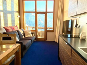 Bel appart rénové 7ème étage, quartier Falaise, balcon exposé sud, TV, internet, casier à skis - FR-1-634-97 Morzine